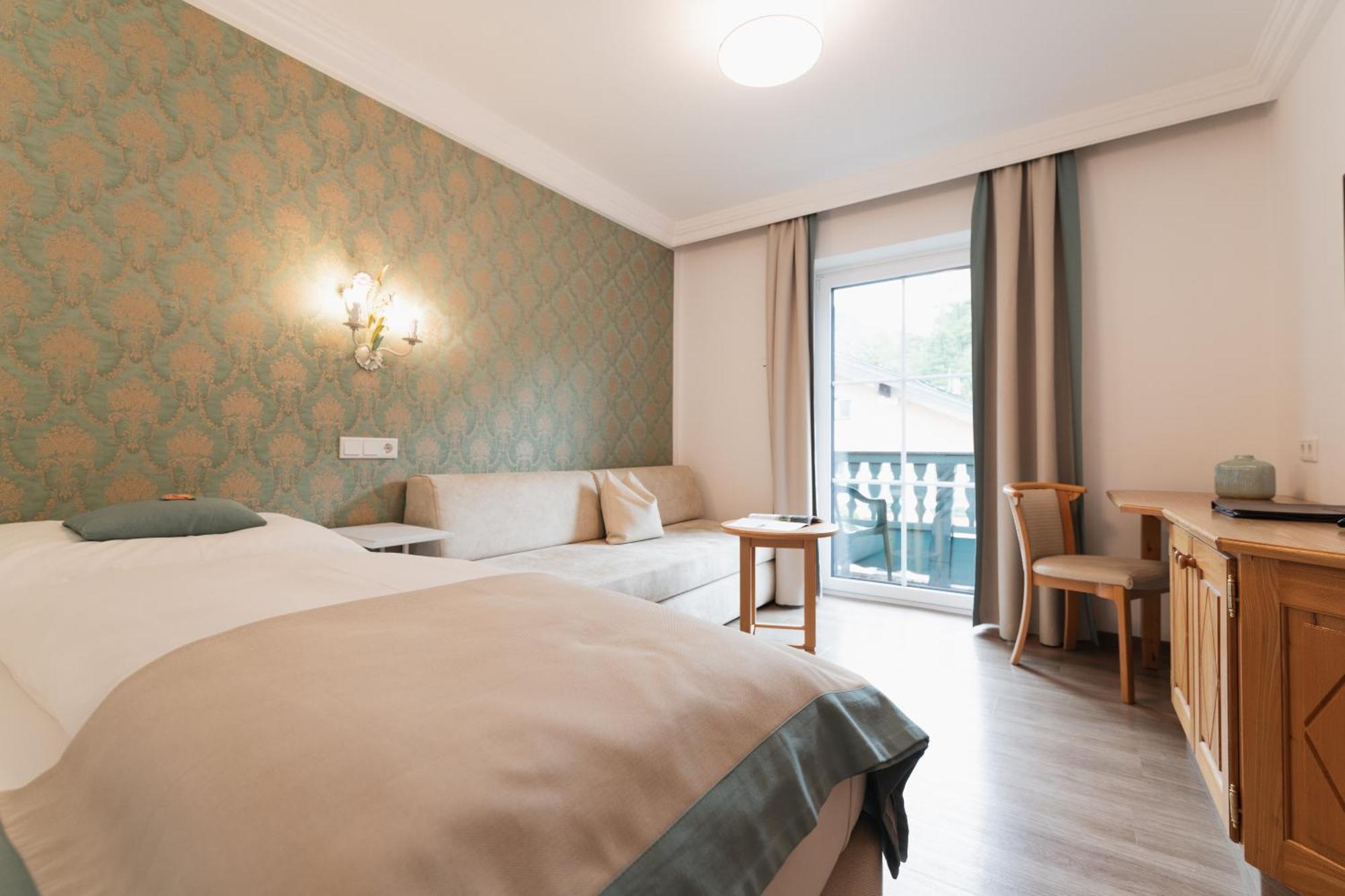 Gasthof Hotel Hauslwirt Golling an der Salzach Buitenkant foto